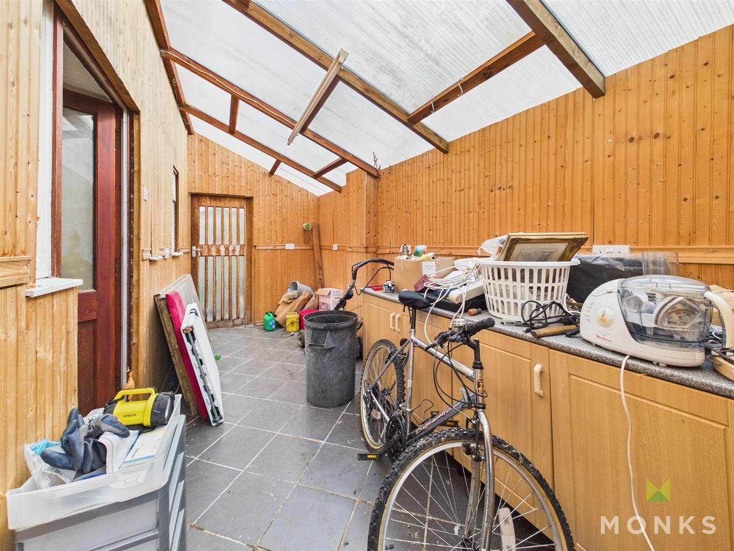 28 West Place, Gobowen, SY11 3NR SSTC